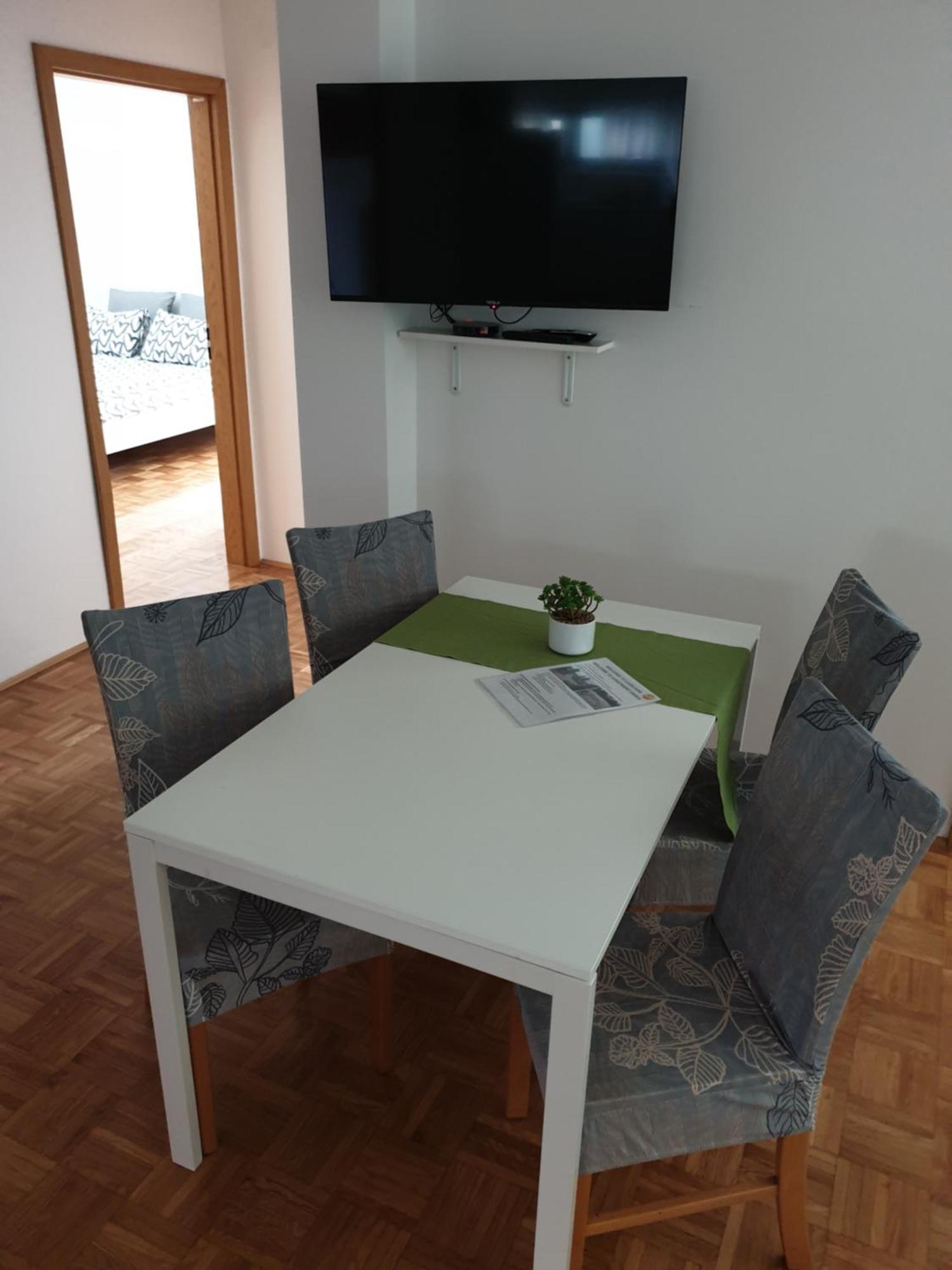 Apartment Emma Ljubljana - Free Parking, Ac, Wifi Camera foto