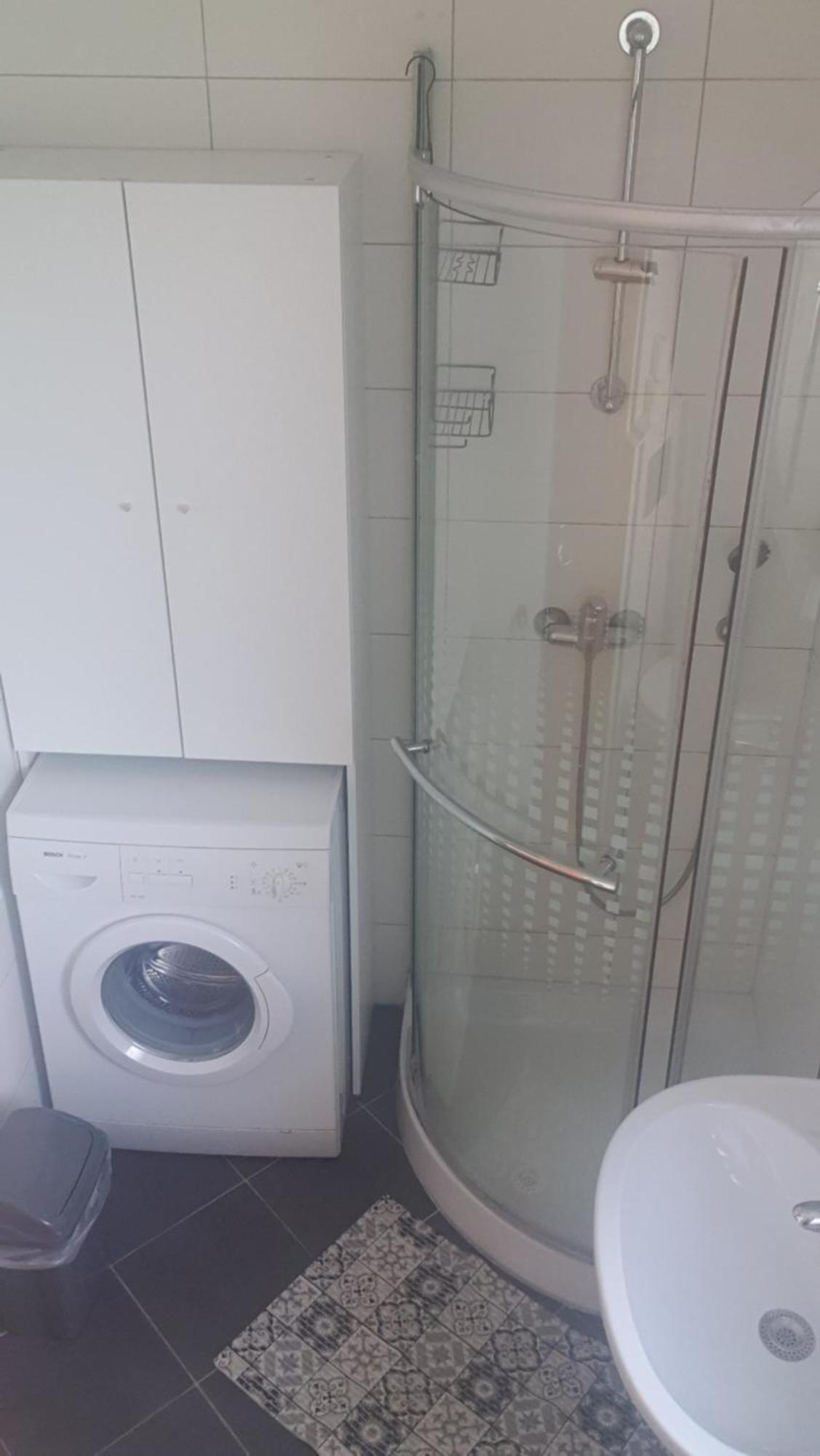 Apartment Emma Ljubljana - Free Parking, Ac, Wifi Esterno foto